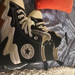 Converse Women's Dynamic Black and White Sneakers